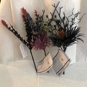 Michael’s sample,lot of three floral autumn and Halloween decoration.
